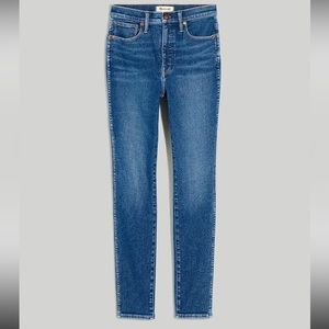 Never been worn. Bought from madewell.